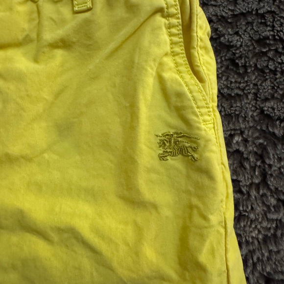 Burberry Kids Yellow Shorts - Picture 2 of 4